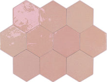 Afbeelding in Gallery-weergave laden, Wow Zellige Hexa wandtegel Pink glans 10,8 x 12,4 cm
